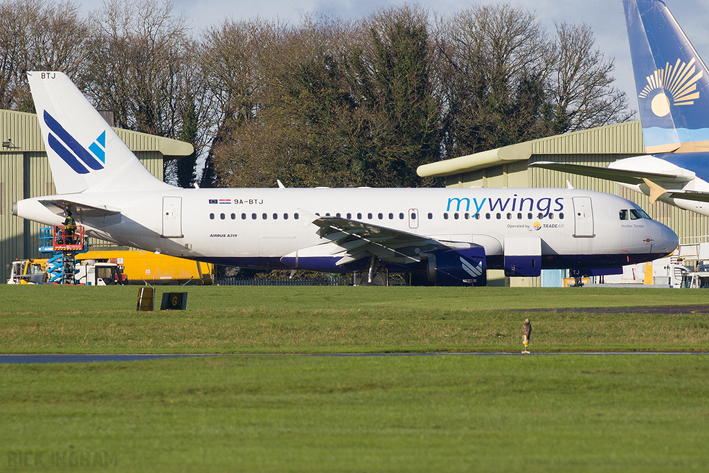 Airbus A319-112 - 9A-BTJ - mywings