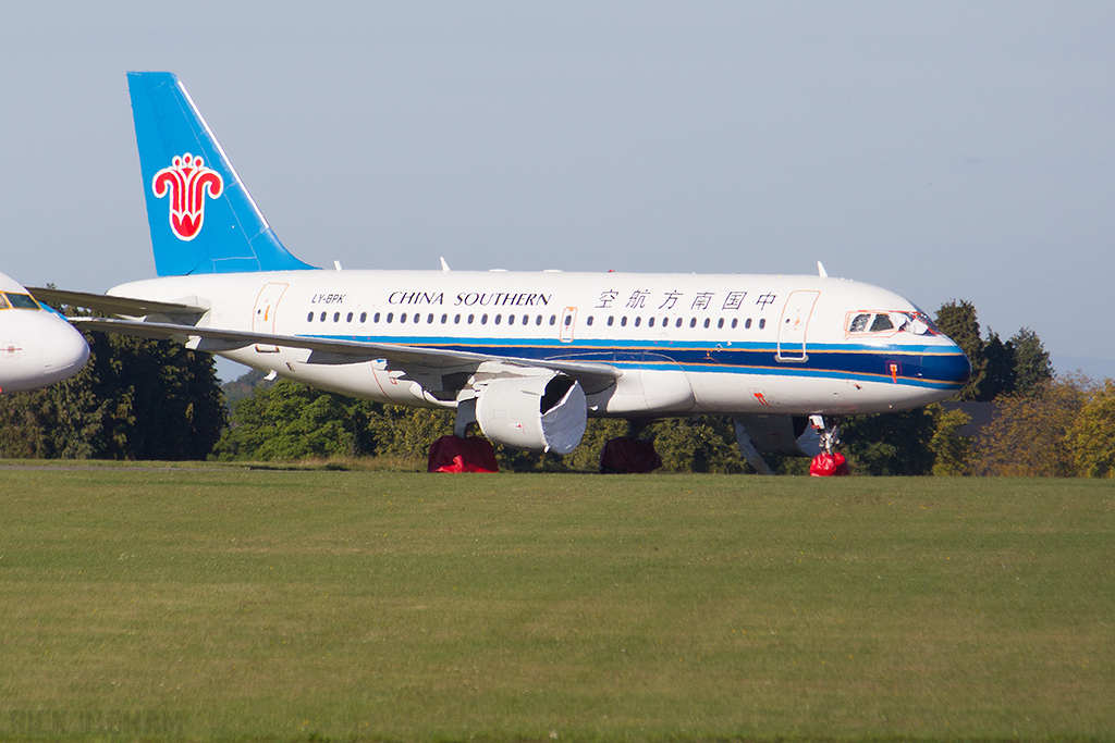 Airbus A319-112 - LY-BPK (Ex B-6409) - China Southern Airlines
