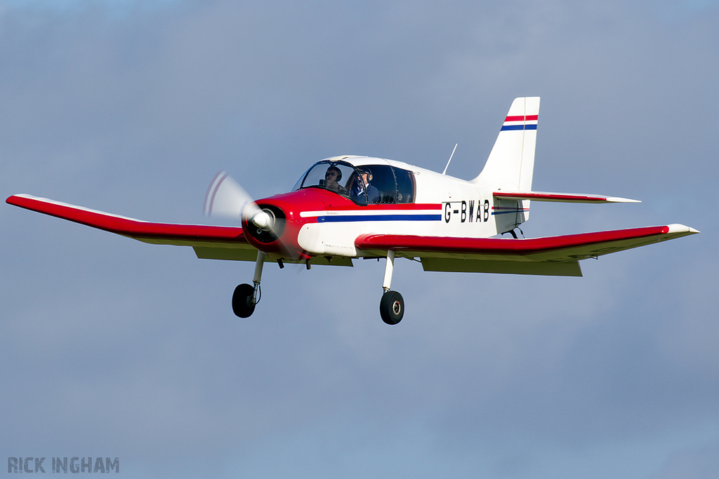 Jodel D.140 Mousquetaire - G-BWAB