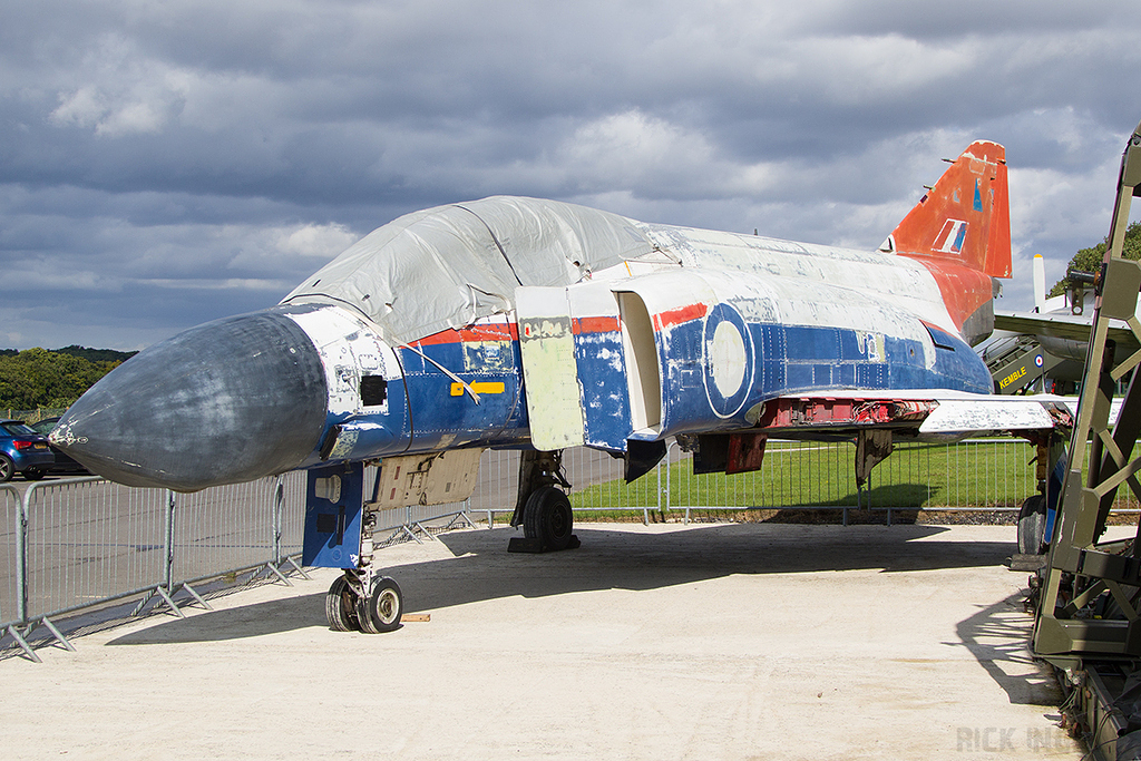McDonnell Douglas Phantom FG1 - XT597 - A&AEE