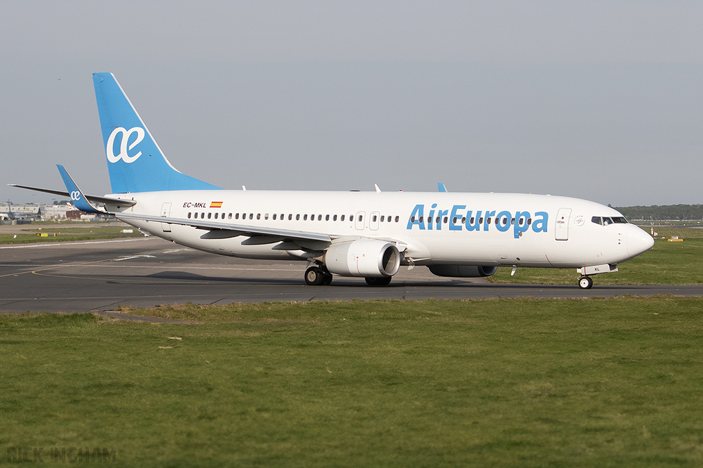 Boeing 737-85P - EC-MKL - Air Europa