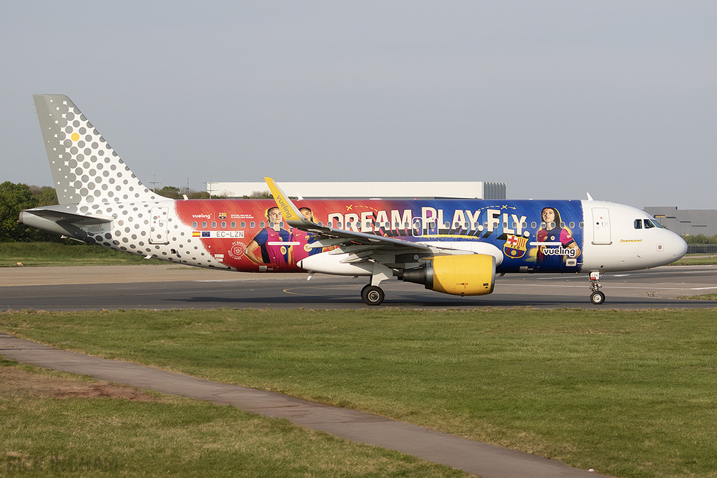 Airbus A320-214 - EC-LZN - Vueling Airlines