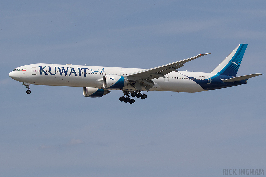 Boeing 777-369ER - 9K-AOD - Kuwait Airways