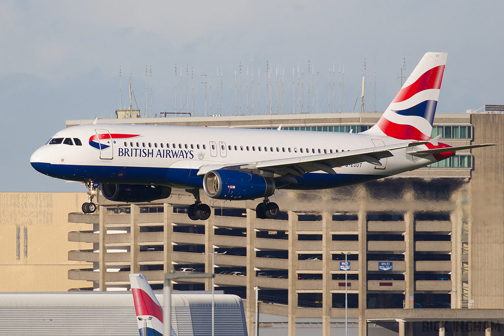 Airbus A320-232 - G-EUUT - British Airways