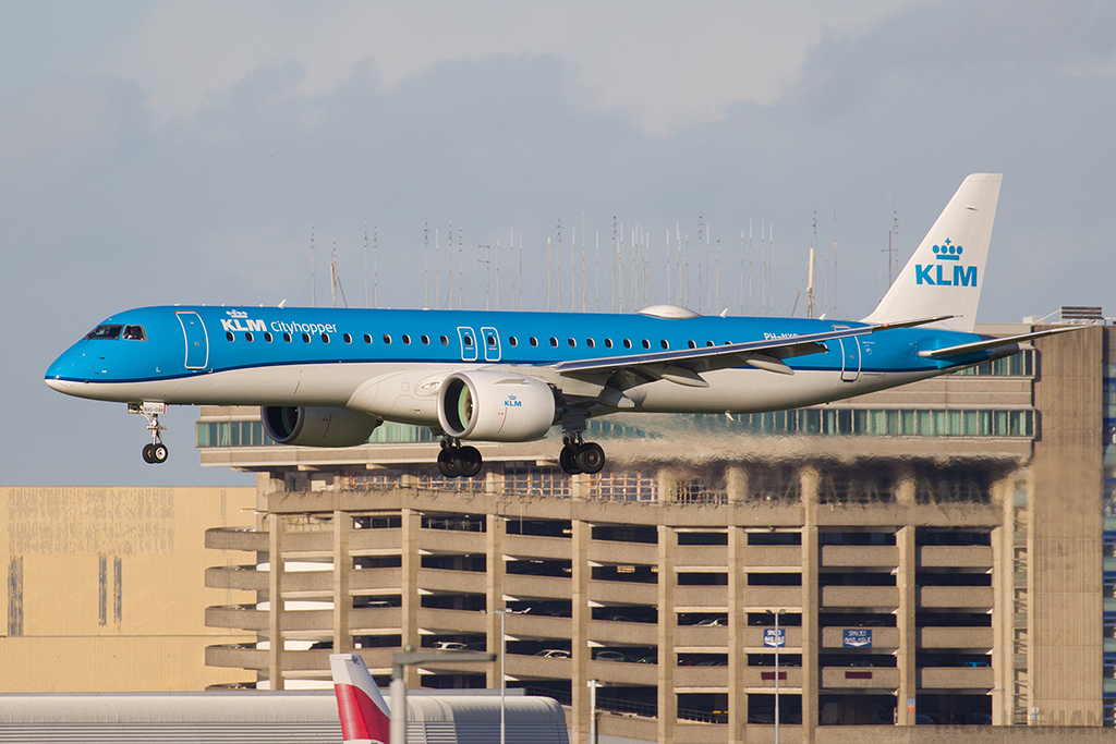 Embraer ERJ-195 - PH-NXS - KLM