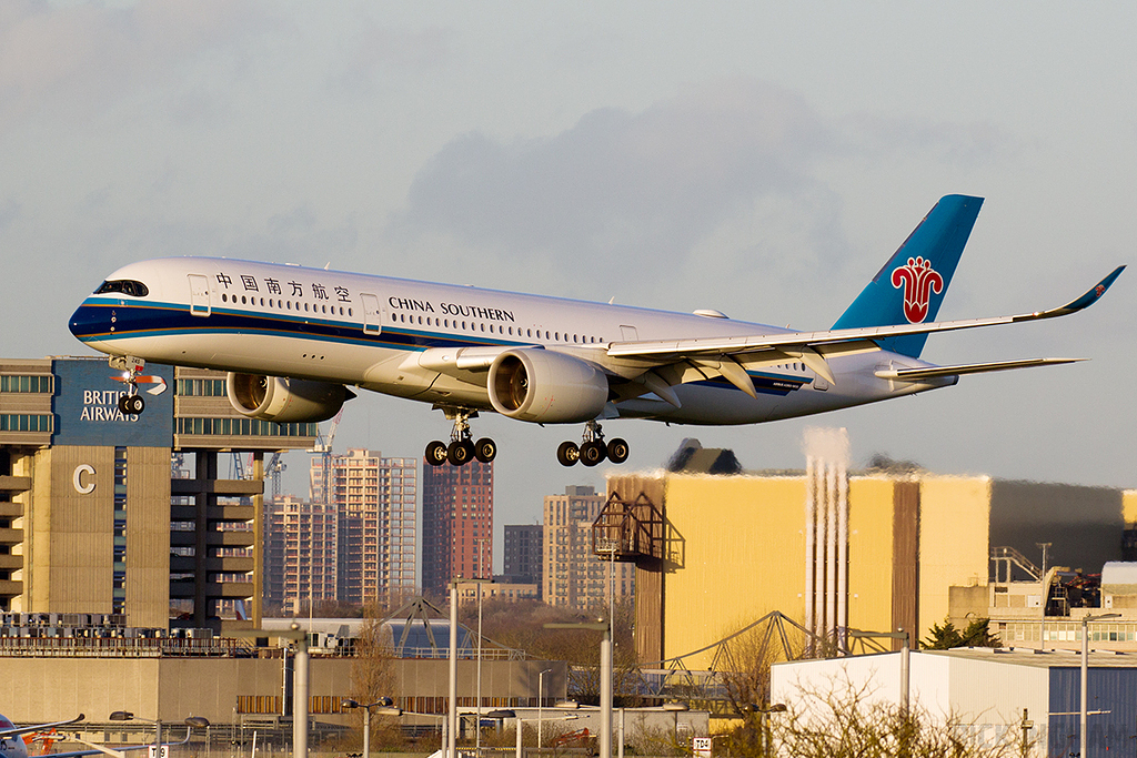 Airbus A350-900 - B-324S - China Southern Airlines