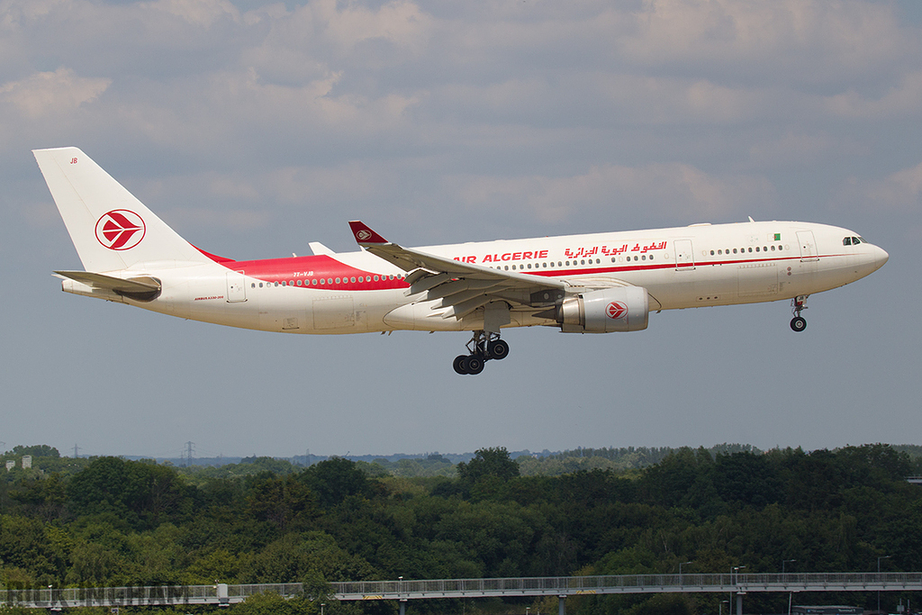 Airbus A330-202 - 7T-VJB - Air Algerie