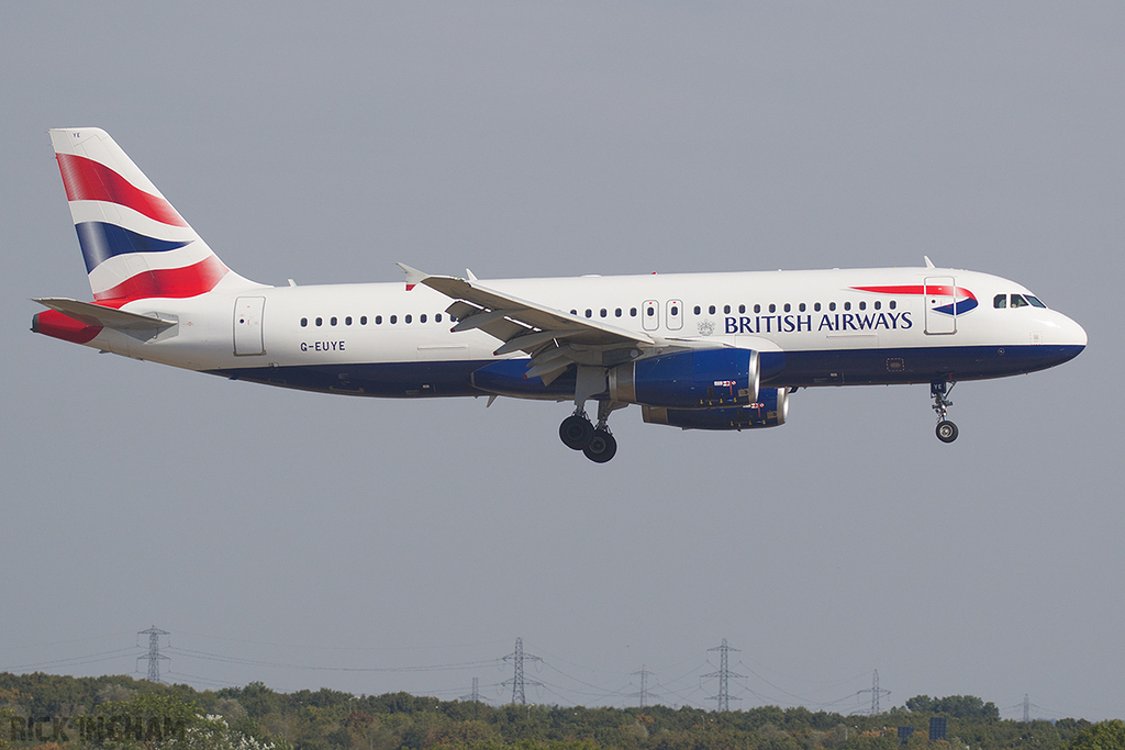 Airbus A320-232 - G-EUYE - British Airways
