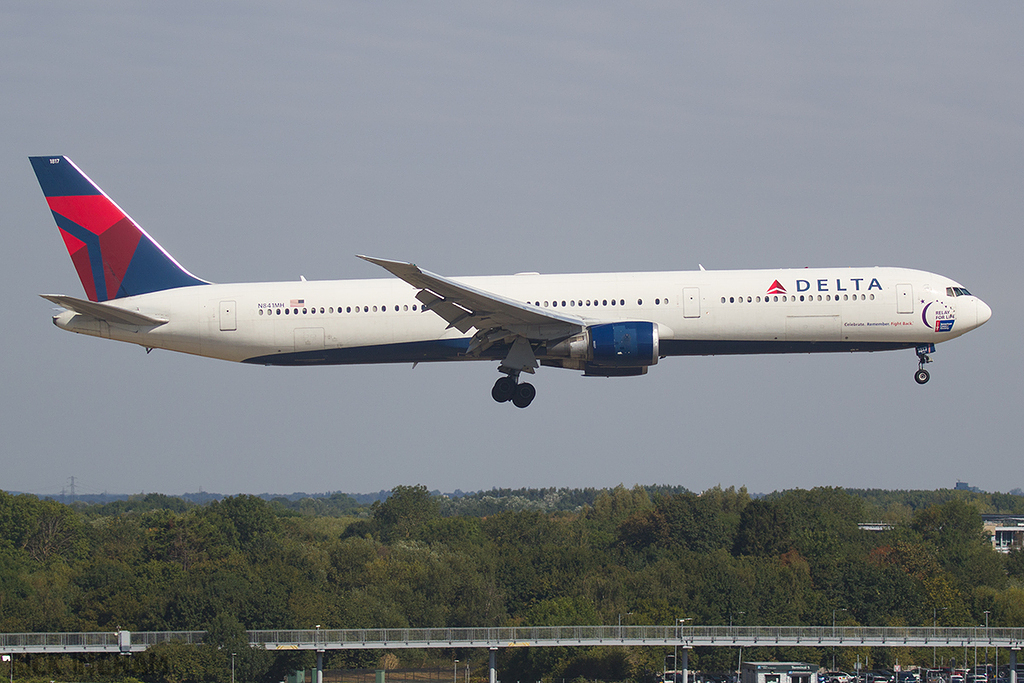 Boeing 767-432ER - N841MH - Delta Airlines