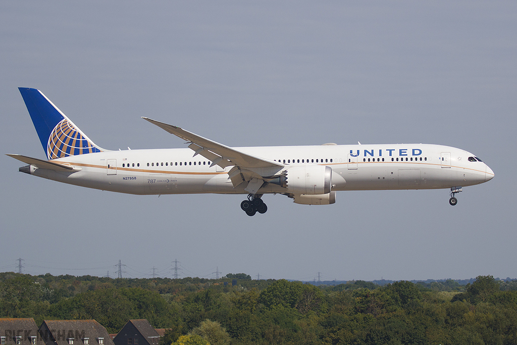 Boeing 787-9 Dreamliner - N27958 - United Airlines