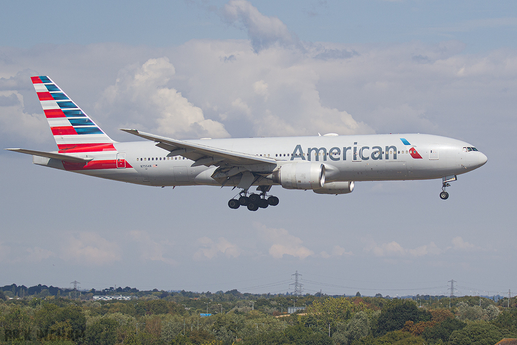 Boeing 777-223ER - N755AN - American Airlines