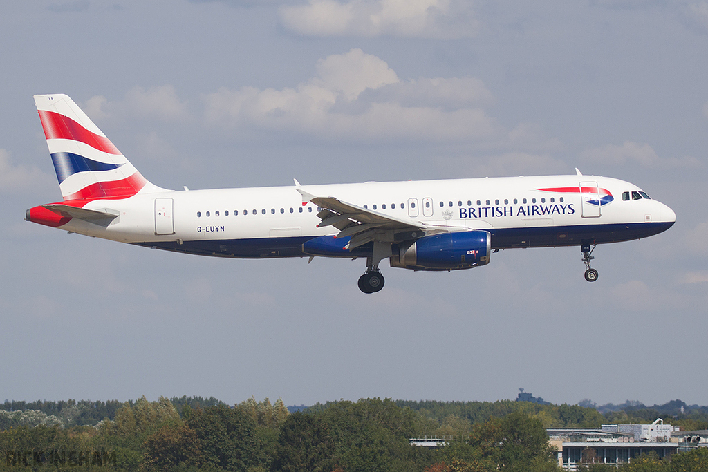 Airbus A320-232 - G-EUYN - British Airways