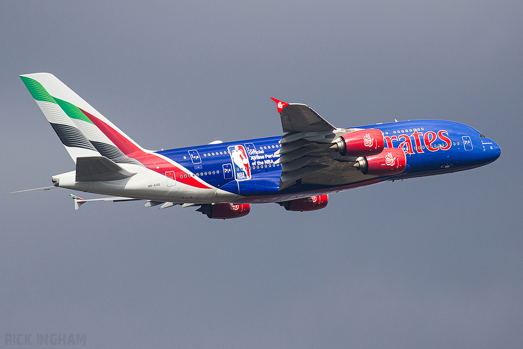 Airbus A380-861 - A6-EOD - Emirates