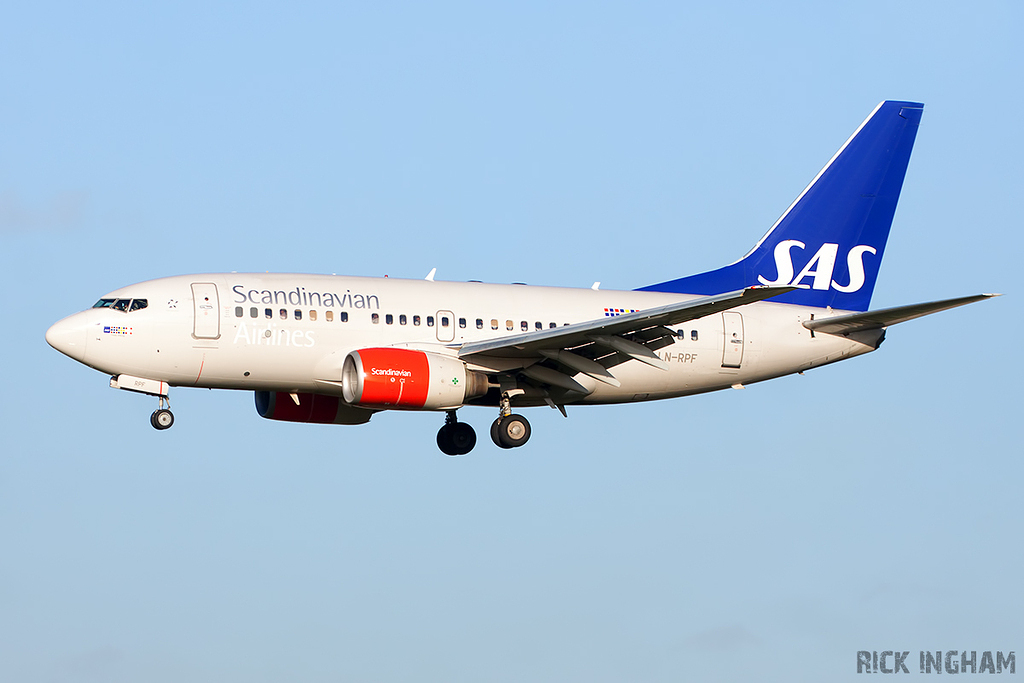 Boeing 737-683 - LN-RPF - Scandinavian Airlines