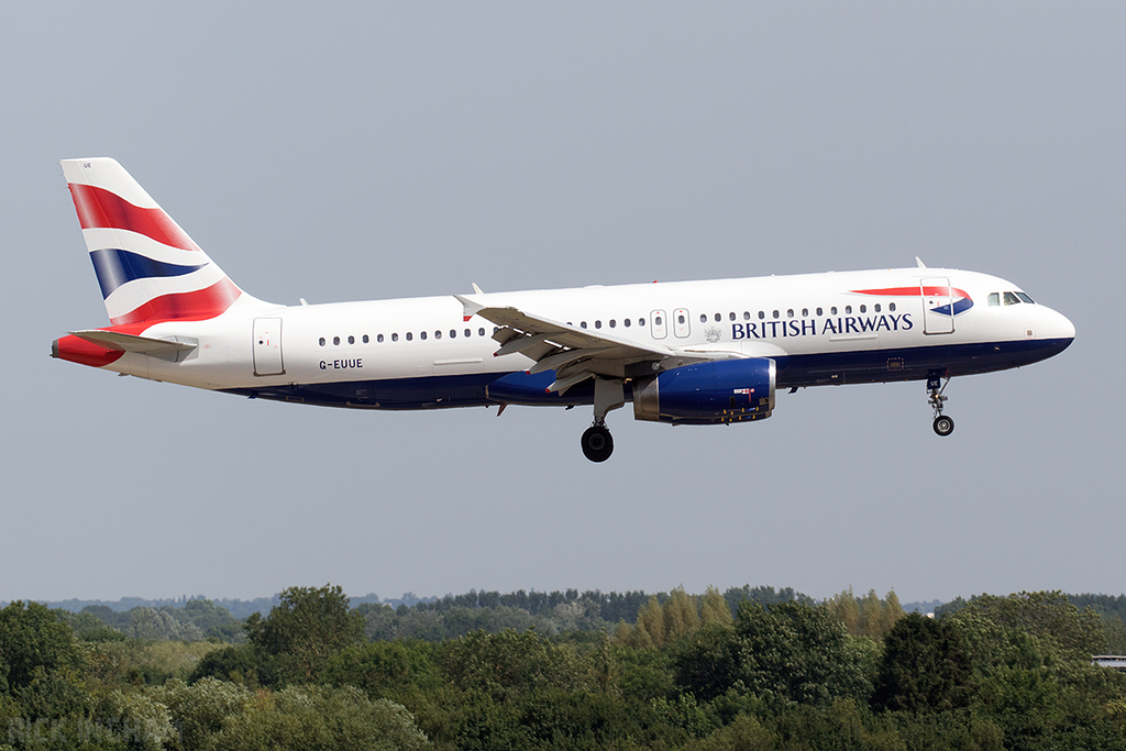 Airbus A320-232 - G-EUUE - British Airways