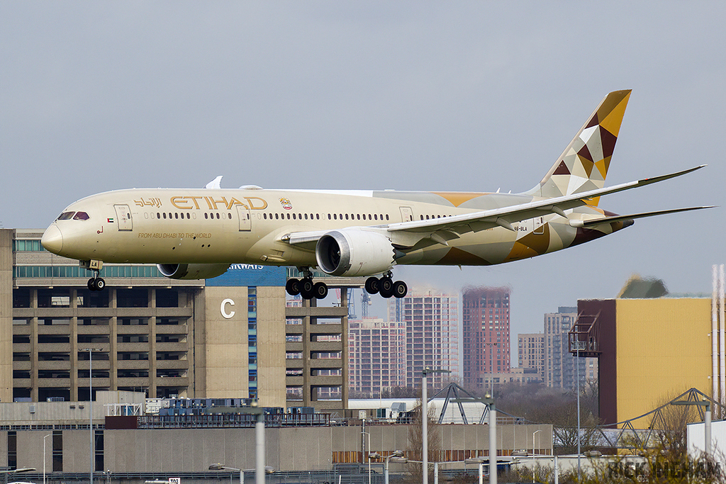 Boeing 787-9 Dreamliner - A6-BLA - Etihad Airways