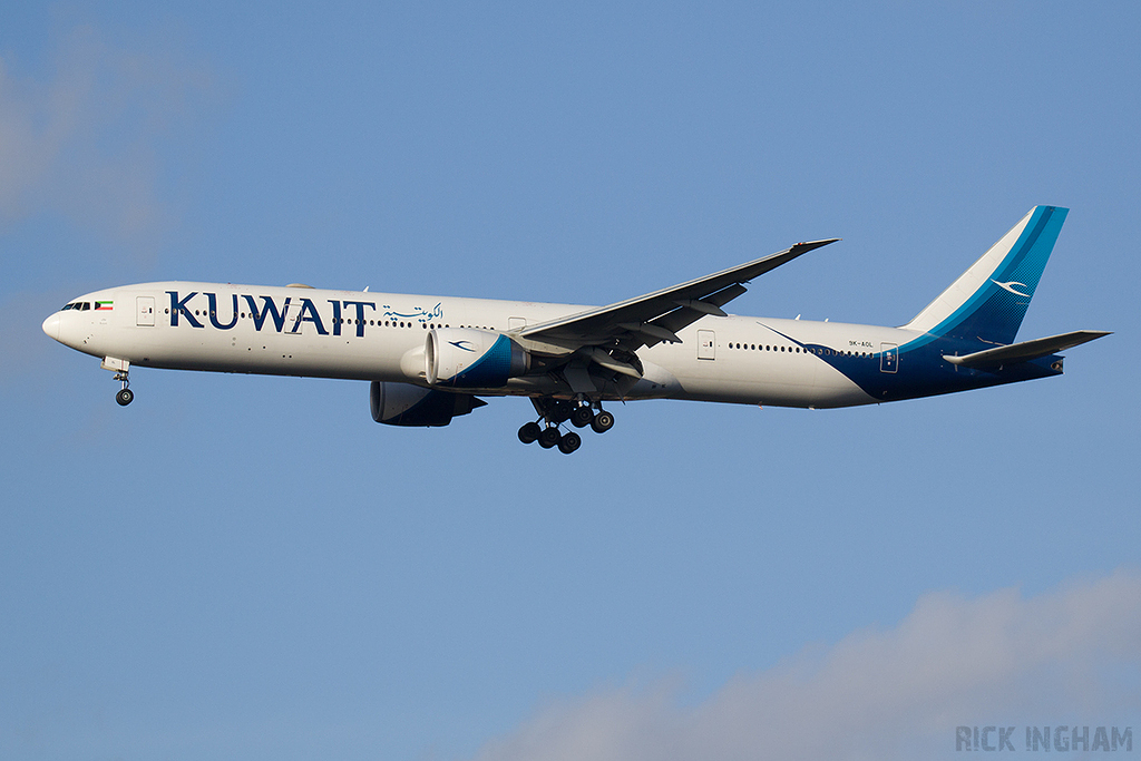 Boeing 777-369ER - 9K-AOL - Kuwait Airways