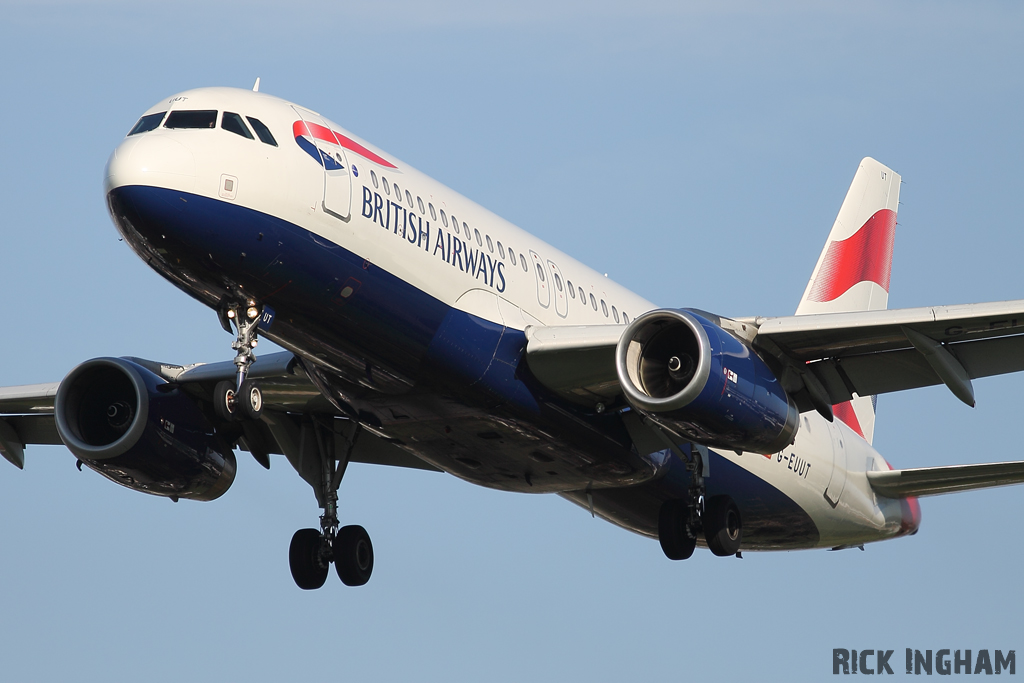 Airbus A320-232 - G-EUUT - British Airways