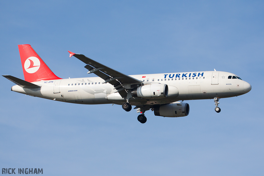 Airbus A320-232 - TC-JPN - Turkish Airlines