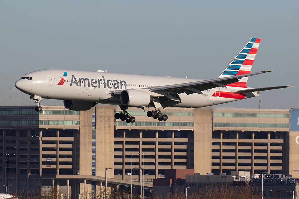Boeing 777-223ER - N789AN - American Airlines