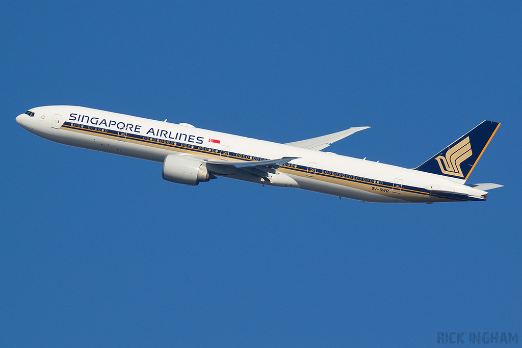 Boeing 777-312ER - 9V-SWR - Singapore Airlines