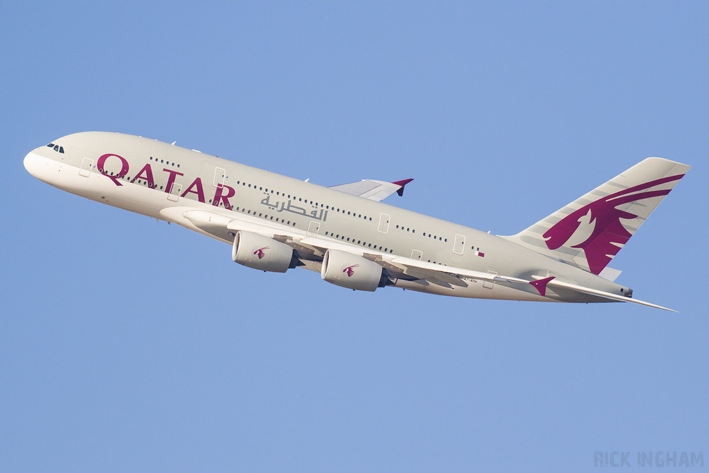 Airbus A380-861 - A7-APH - Qatar Airways