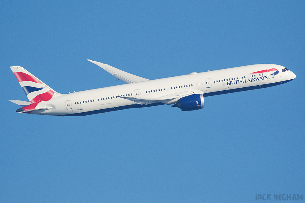 Boeing 787-10 Dreamliner - G-ZBLJ - British Airways