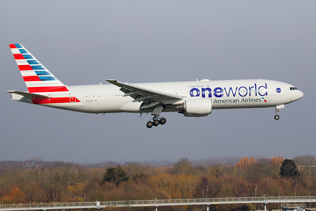 Boeing 777-223ER - N791AN - American Airlines