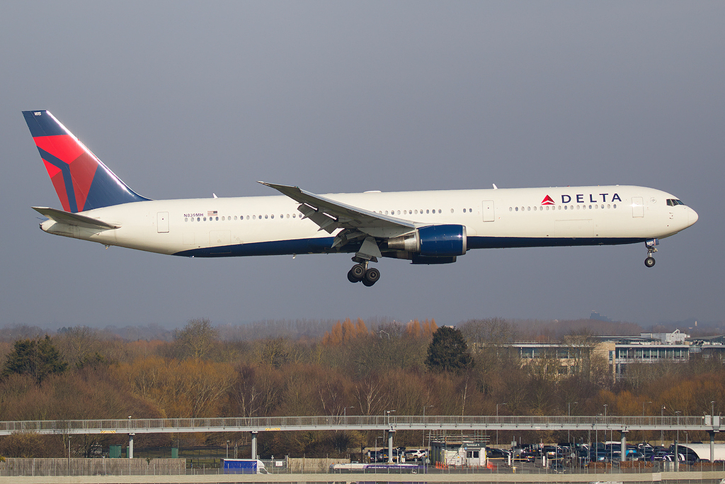 Boeing 767-432ER - N839MH - Delta Airlines
