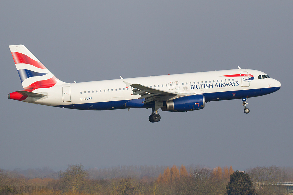 Airbus A320-232 - G-EUYK - British Airways