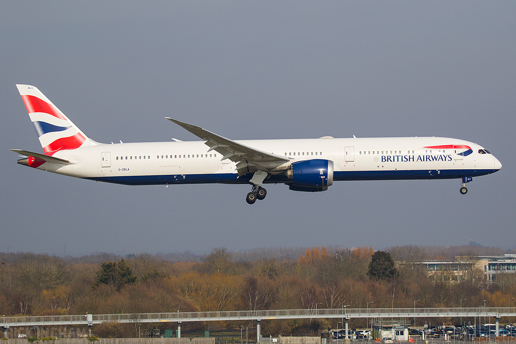 Boeing 787-10 Dreamliner - G-ZBLA - British Airways