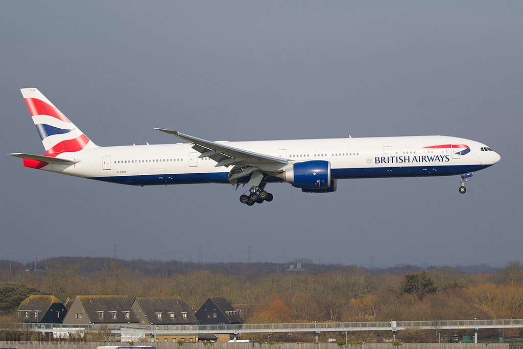 Boeing 777-336ER - G-STBP - British Airways