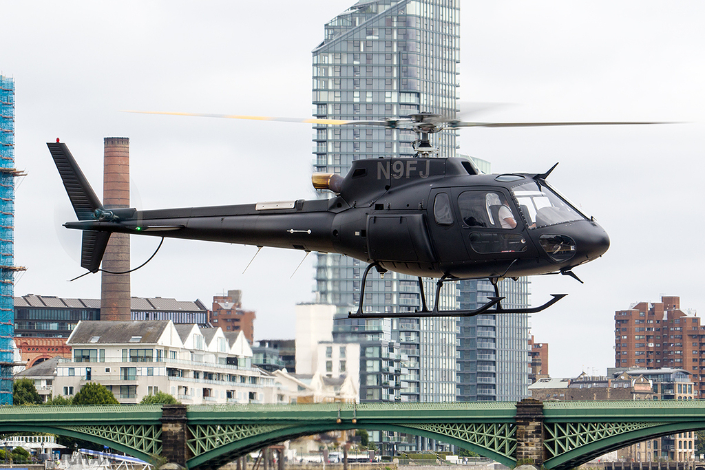 Eurocopter AS350 Squirrel - N9FJ