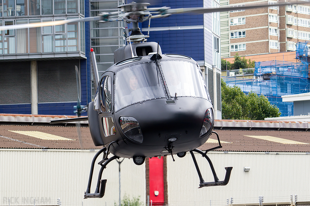 Eurocopter AS350 Squirrel - N9FJ (With Tom Cruise Flying)