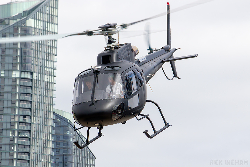 Eurocopter AS350 Squirrel - N9FJ (With Tom Cruise Flying)