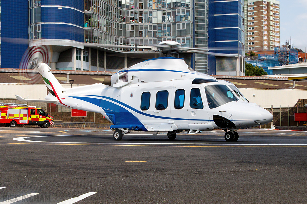 AgustaWestland AW139 - DU-142 - Dubai Air Wing