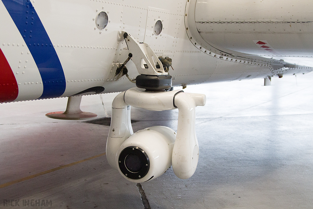 TrakkaBeam searchlight on Sikorsky S-92A - G-MCGZ - Coast Guard
