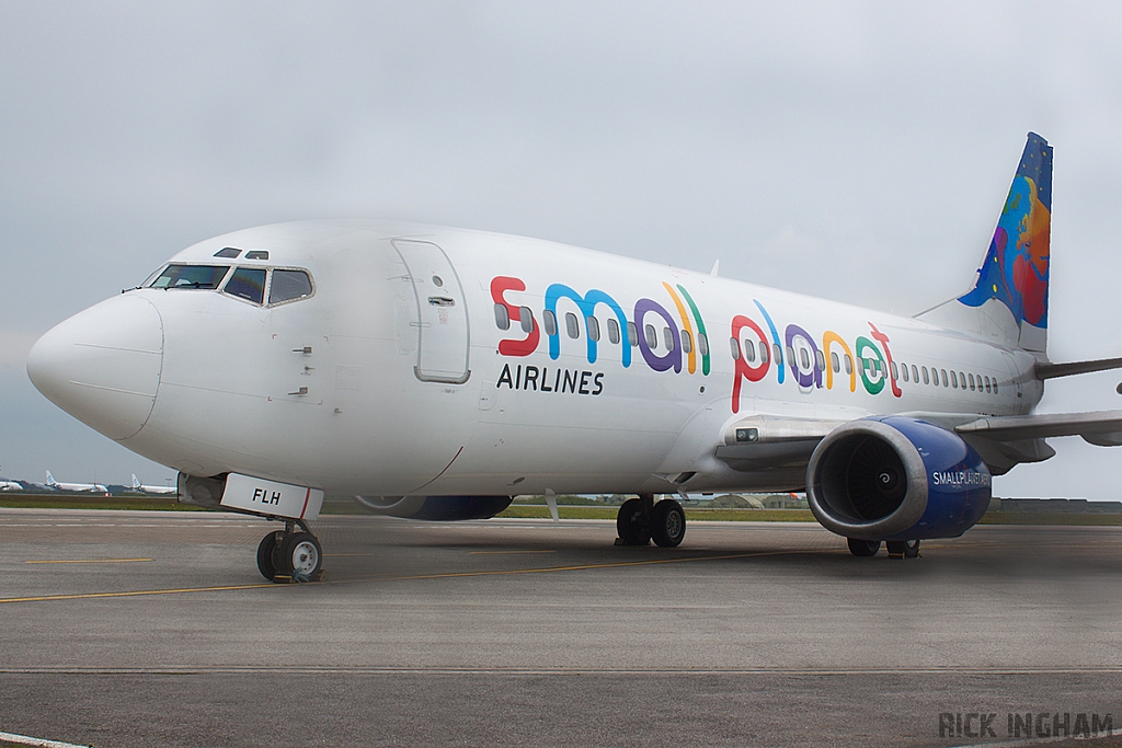 Boeing 737-382 - LY-FLH - Small Planet Airlines