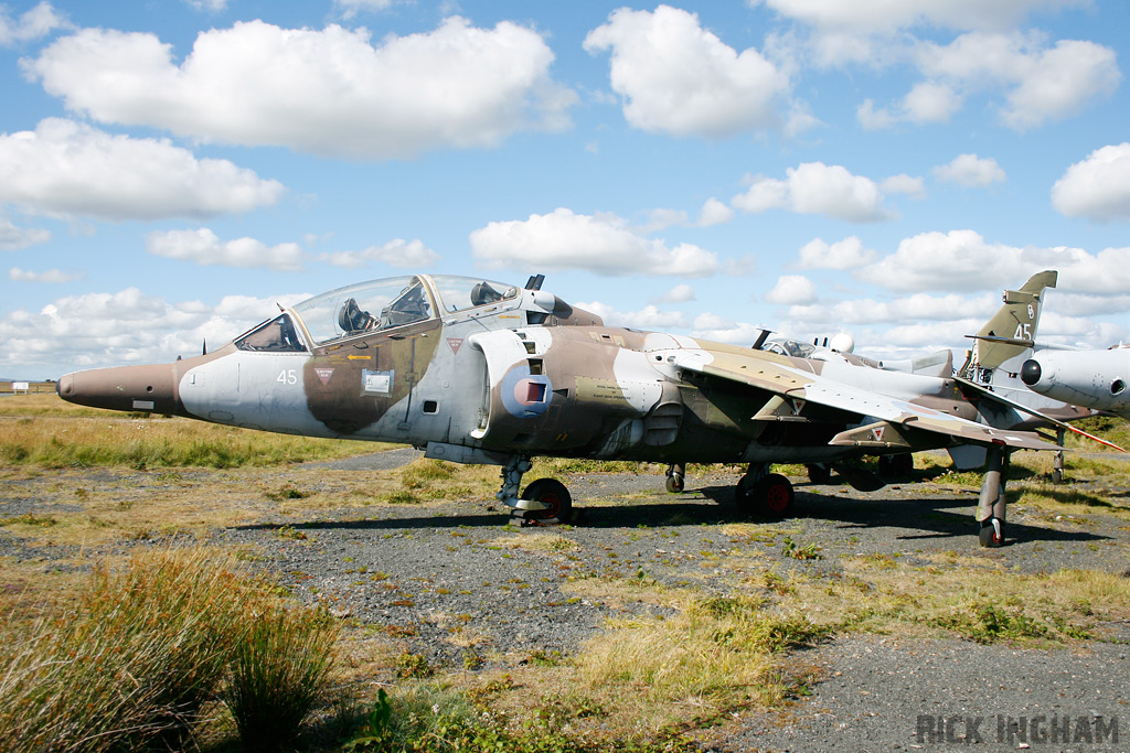 Hawker Siddeley Harrier T4 - XZ145/45 - RAF
