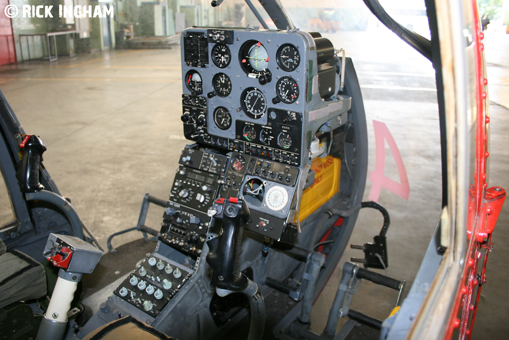Cockpit of Westland Gazelle HT2 - XX431/CU-43 - Royal Navy