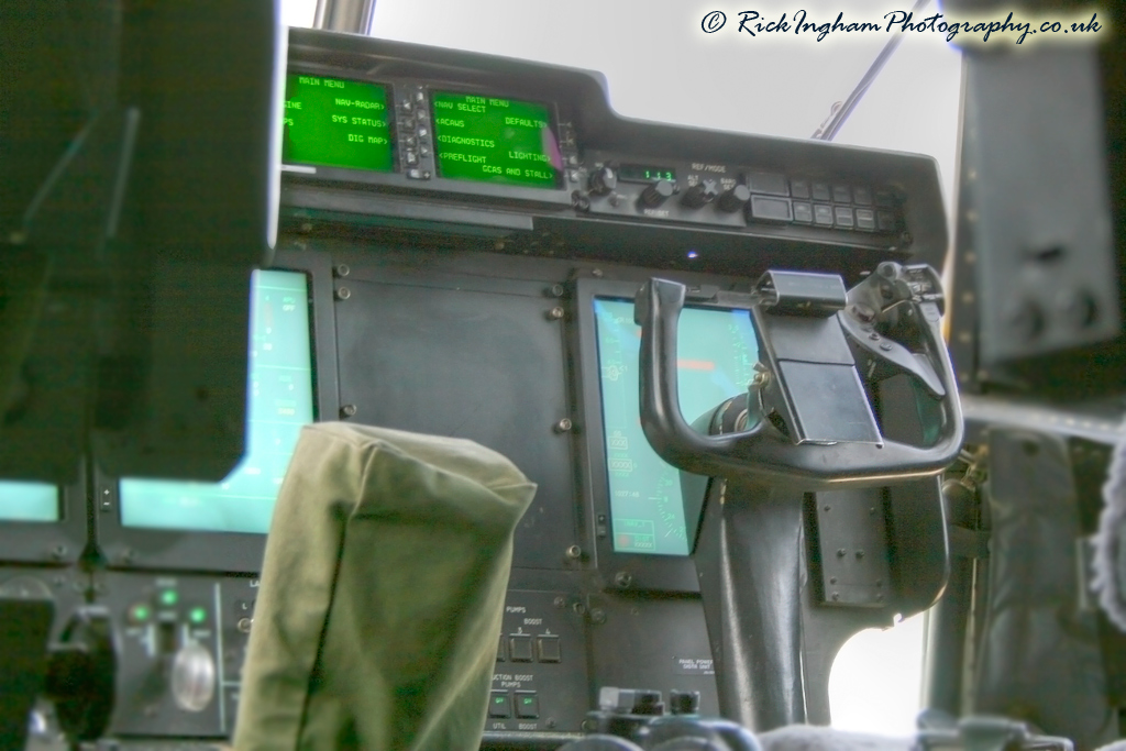 Cockpit of Lockheed C-130J Hercules C5 - ZH885 - RAF
