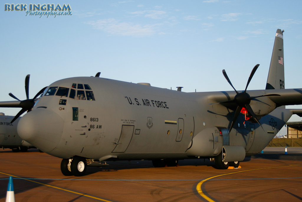 Lockheed C-130J Hercules -  07-8613 - USAF