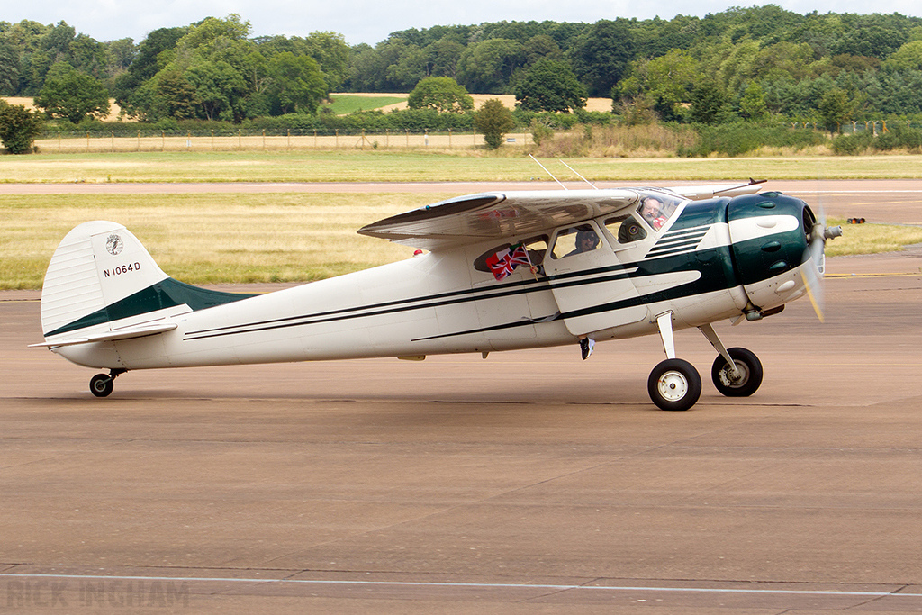 Cessna LC-126A - N1064D