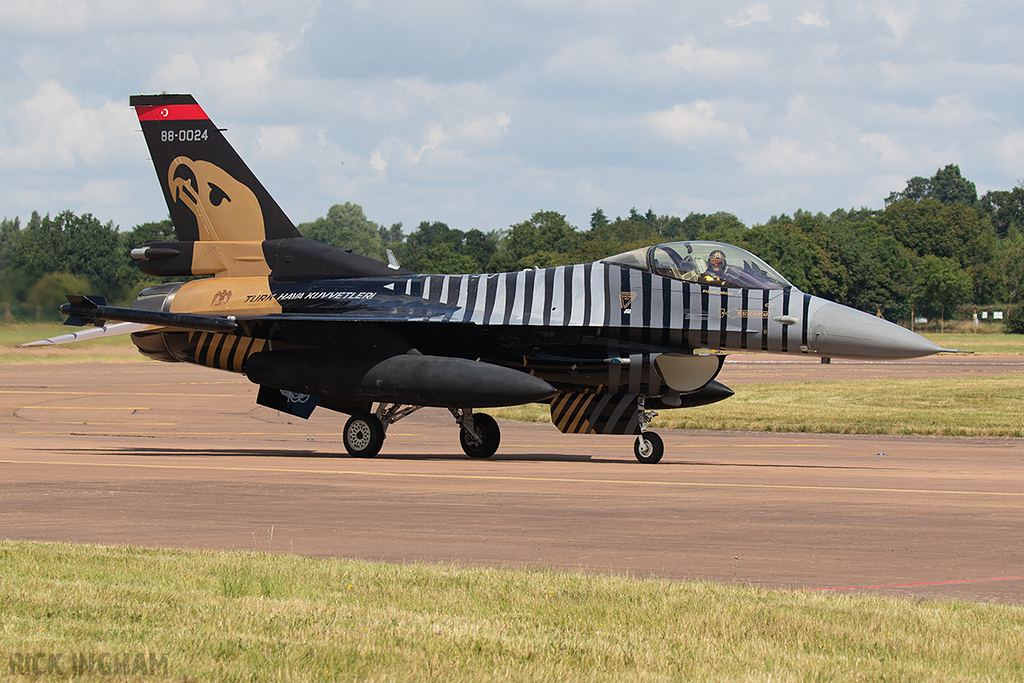 Lockheed Martin F-16C Fighting Falcon - 88-0024 - Turkish Air Force