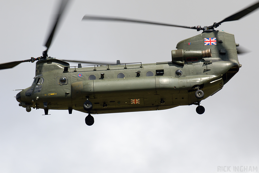 Boeing Chinook HC5 - ZH902 - RAF
