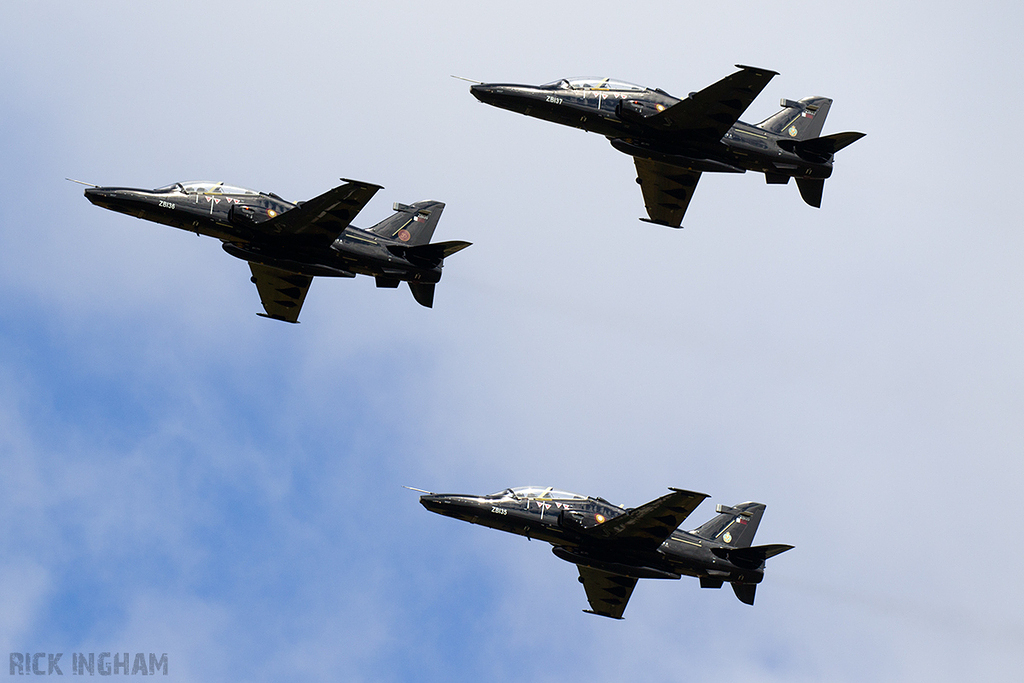 British Aerospace Hawk T2 - ZB135 + ZB136 + ZB137- Qatar Air Force,