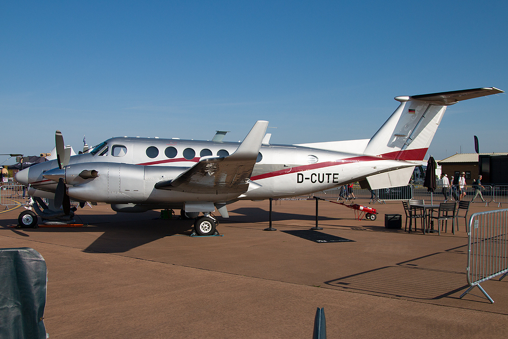 Beech King Air 350 - D-CUTE - Atlas Air Service