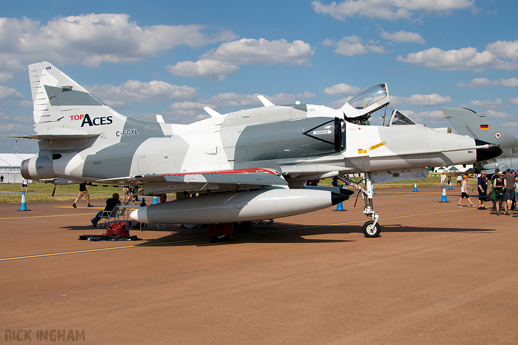 McDonnell Douglas A-4 Skyhawk - C-FGYL - Top Aces