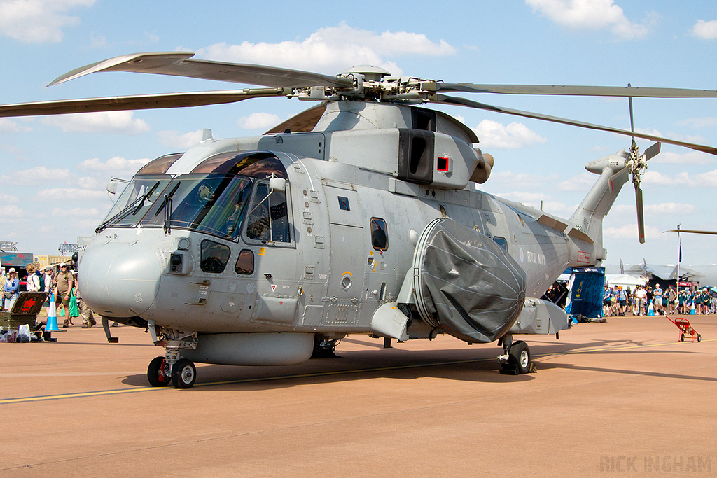 Westland Merlin HM2 Crowsnest - ZH831 - Royal Navy