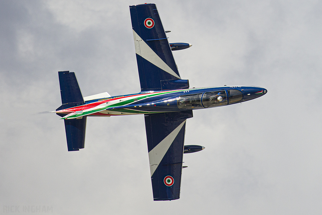 Aermacchi MB-339PAN - MM54510/10 - Frecce Tricolori